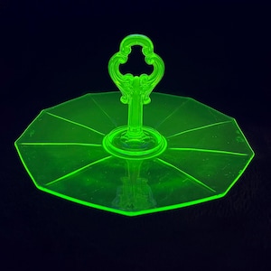 Vintage 1920&#39;s Uranium Green Depression glass serving plate with handle