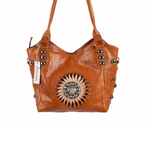 Handmade Brown Leather Crossbody Bag: Full-Grain Tote