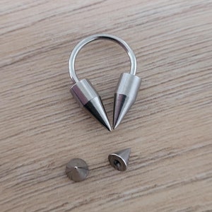 16g Septum Ring Horseshoe Silver Long Spike Cone End gauge Goth Hoop Earring cartilage piercing ear jewelry Conch Daith Helix Tragus TSS6410