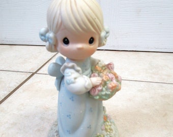 Precious Moments take time to smell the flowers figurine 1995