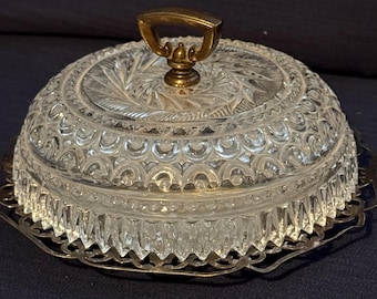 Vintage geperst glas en verzilverde botervloot