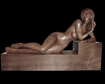 Nude woman wood  sculpture EXPECTATION