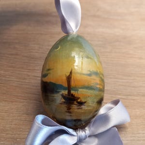 Decoración de centro de mesa de Pascua, Huevo pintado coleccionable, Arte en miniatura, Huevo de madera artesanal, Decoración de Pascua hecha a mano, Diseño de huevo de madera,