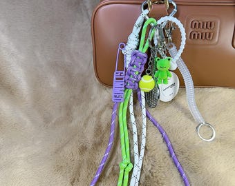 Charm para bolso con forma de rana verde: llavero de cuerda, accesorio para bolso