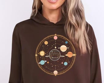 Planetary Parade Sweatshirt - Sonnensystem und Sternzeichen inspiriertes Design |  Sonnensystem Hoodie - Cosmic Celestial Design