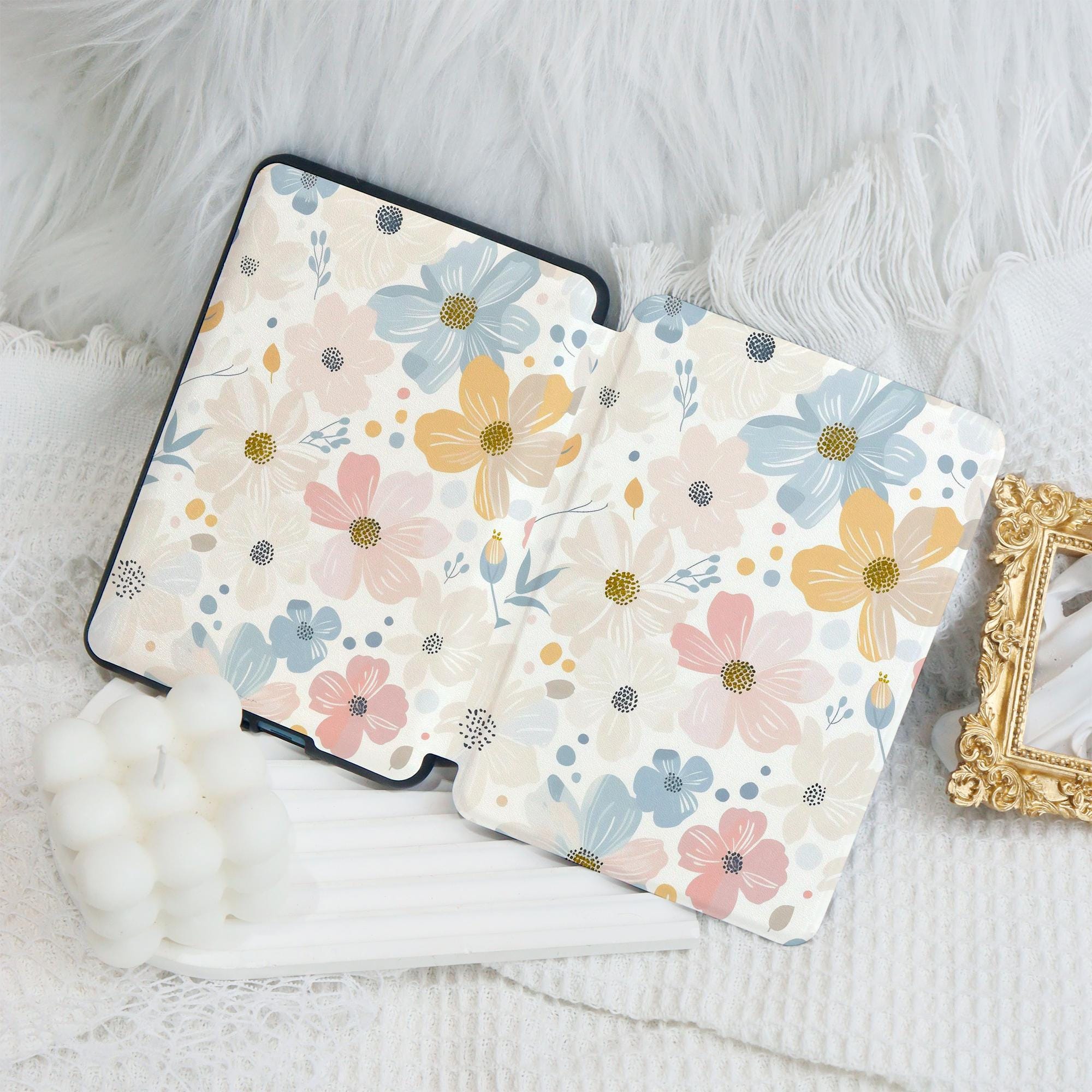 Hand Drawn Flower Kindle 12th Gen (2024/2022) Paperwhite 6"/7" Case ...