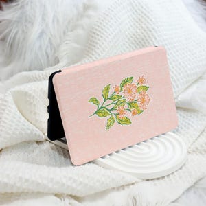 Crayon Flower Kindle 12th Gen (2024/2022) Paperwhite 6&quot;/7&quot; Case With Hand Strap,All New Kindle Case,Kindle 10th Case,Personalized Paperwhite