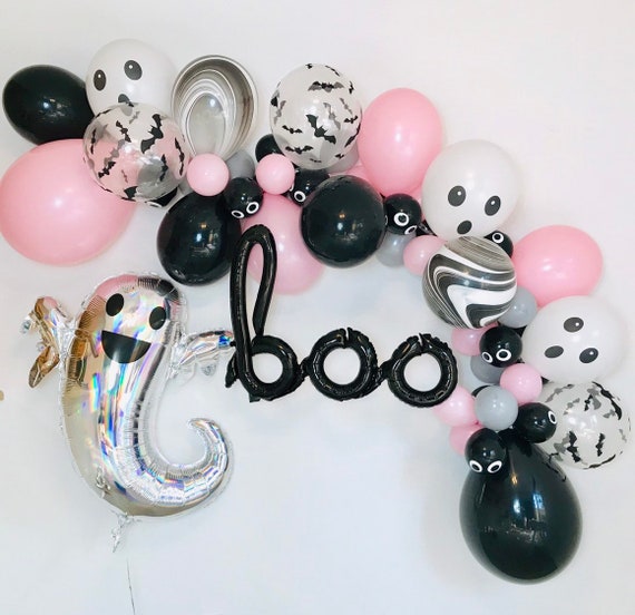 Pink Halloween Balloon Garland, Pink Halloween Balloons, Halloween Balloon Garlands, Pink Halloween, Pink and Black Halloween, Ghost Garland Il_570xn