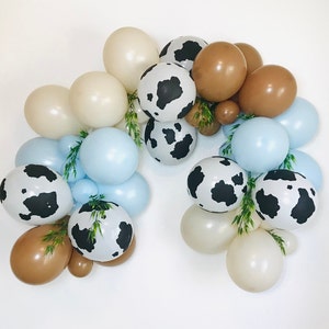 Cowboy Balloon Garland, First Rodeo, Western Balloon Garland, First Rodeo Birthday, Cowboy Birthday, Wild West Birthday, Farm party, Yeehaw