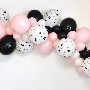 Paw Print Balloon Garland, Dog Balloon Garland,  Puppy Party, Dog Party, Dog Birthday, Puppy Party, Dog Balloons, Paw Print Balloons