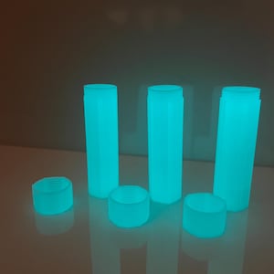 Glow-in-the-Dark 3D Printed Screw-Top Storage Tub – Durable, Smell-Proof Container for Pre-Rolls & More