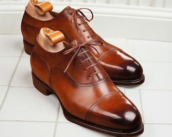 Bruine leren Oxford-schoenen met neuskap, handgemaakte formele schoenen