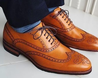 Herren Braun Leder Oxford Wingtip Brogue Schuhe Handgefertigte formelle Schuhe