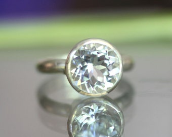 Anillo de plata de ley con topacio blanco, anillo con piedras preciosas, sin níquel/libre de níquel, anillo de plata de ley Argentium, reciclado, hecho a medida.