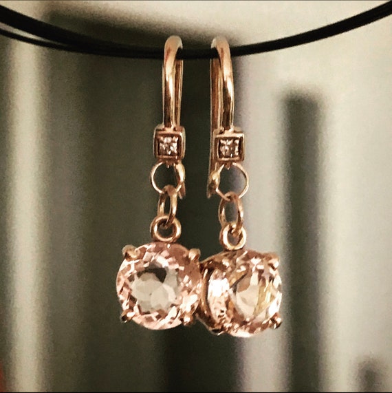 Custom made online gold earrings