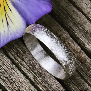 Argentium Sterling Silver Wedding Band, 4mm Half Round Band, Unisex Band, Men&#39;s Band, Recycled Sterling Silver Band - Custom Made For You