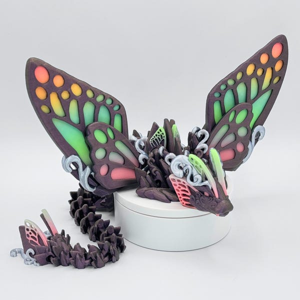 Butterfly Dragon 3D Printed Figurine, Articulated Winged Dragon Fidget, Mythical Creature Fantasy Gift