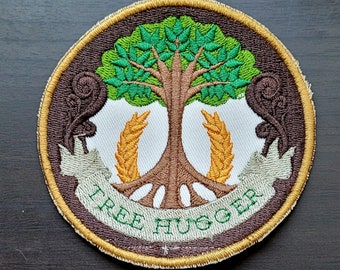 Tree Hugger  Embroidered Patch - iron-on or sew-on patch - machine embroidered  4  inch round -  nature, tree, elaborate, outdoors, ekegant