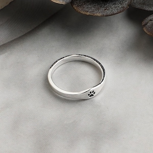 Sterling Silver Paw Print Ring: Personalized Pet Memorial Jewelry