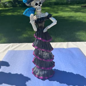 13” Catrina figure