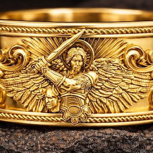 Anillo del Arcángel San Miguel, joyería de plata de ley con espada de ángel guerrero y cabeza de demonio. imagen 6