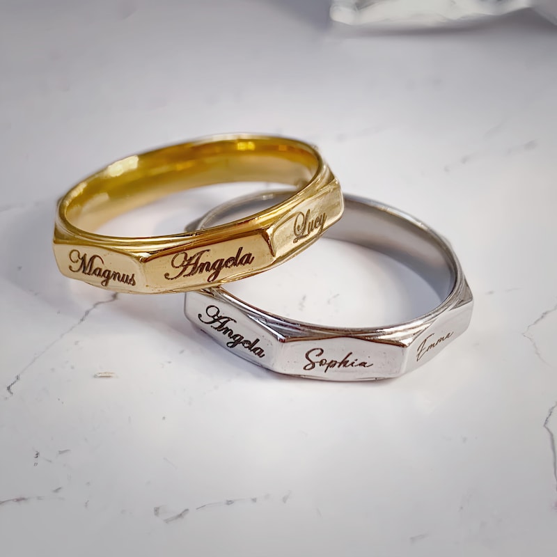 Custom Engraved Name Ring, Vintage Style Family Band