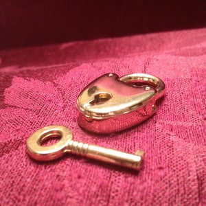 Small Gold Colored  Working Padlock