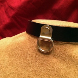 Single D Ring Leather Collar