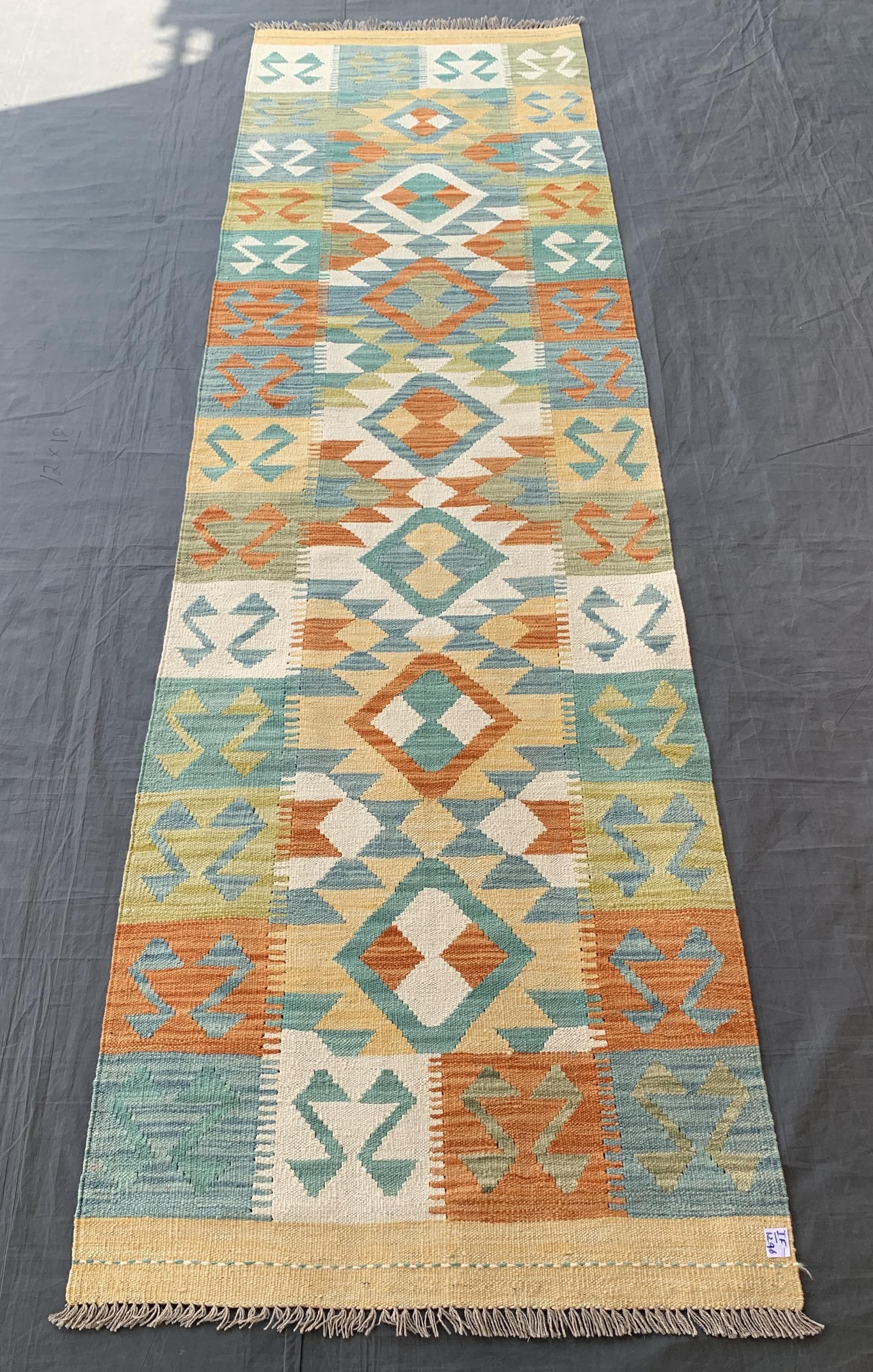 ヴィンテージ アフガン ランナー キリム ラグ：伝統的なチョビ平織り