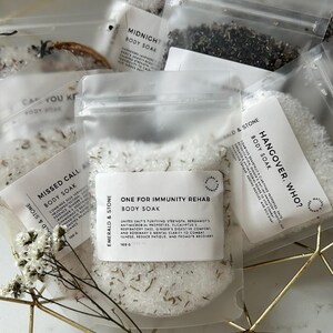 All Natural Bath Salt |Spa Gift for Her| Essential Oils Scented| Bath Soaks | Self Care | Bath Salts | Spa Kit |Body Relief |Bath Salts| Spa