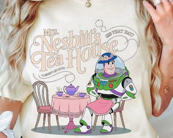Chemise Maison de thé Mme Nesbitt's, T-shirt Maison de thé Nesbitt's, Maison de thé Toy Story, Chemise Toy Story, Disneyland Trip Family