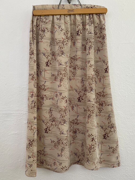 1970s 1970s Beige Cream with Nature Water Leaves … - image 2