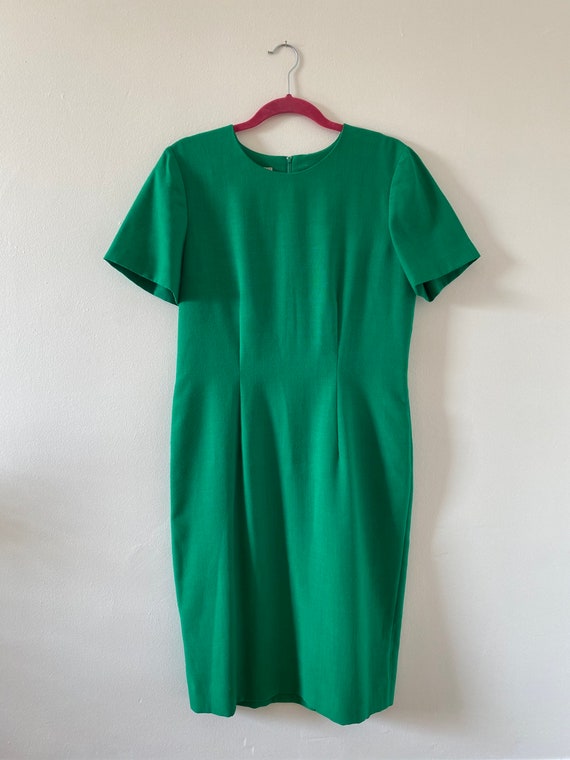 1980s 1990s Kelly Green Linen Short Sleeve Dress