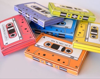 Cassette Tape Box 7 cajas EDITABLES, portatarjetas de regalo, cajas de favor de fiesta / Personalizar texto usando CANVA–Descarga instantánea de plantilla imprimible