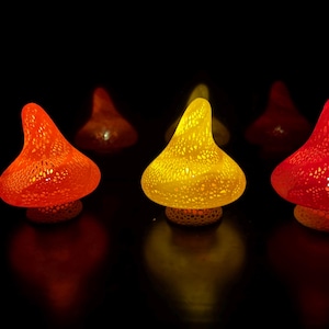 Vela de té con forma de hongo brillante / Decoración única para el hogar impresa en 3D / Regalo original para amantes de la naturaleza / Decoración de bosque / Luz nocturna
