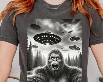 Bigfoot UFO Invasion PNG – Alien Abduction Clipart (Digital Download)
