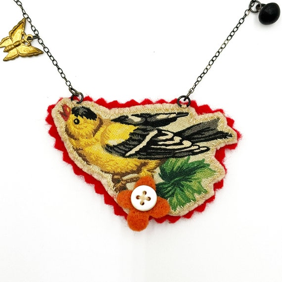 Vintage 1990s Fabric Oriole Charm Necklace - image 1