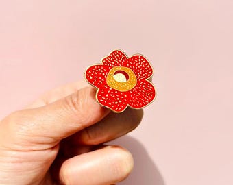 Rafflesia Hard Enamel Pin | Corpse Flower Lapel Badge | Gold Cloisonné Badge