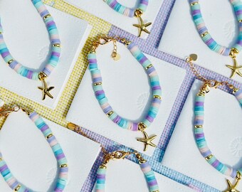 Pulsera de estrellas de mar doradas / Cuentas de arcilla / Joyería hecha a mano