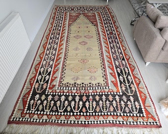 Vintage Hand-Knotted Wool Kilim Rug: Anatolian Prayer Niche Design 6x12 ft
