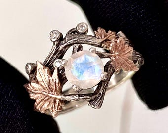 Anel de Prata de Lei com Pedra da Lua em Formato de Galho: Design de Folha de Bordo Esculpida, Corte Redondo, Ideal para Usar em Conjunto, Perfeito para Mulheres, Casamento, Noivado, Aniversário e Presente de Compromisso.