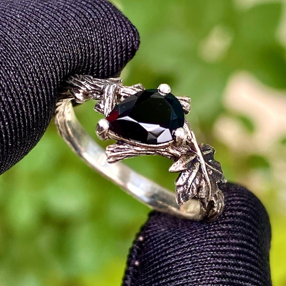 Black Onyx Branch Silver Ring, Mourning Ring, Suitable for Funeral