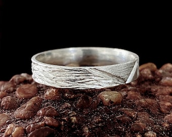 Hand-carved S999 Silver Wedding Band, Geometric Bark Texture Ring