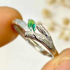 Women&#39;s sterling silver enamel leaf branch ring, vine branch ring, 925 silver jewelry, nature style ring, adjustable ring, gift for her