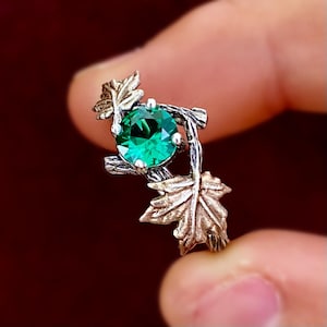 0.8 carat emerald tree branch ring, personalized engagement twig ring, hand-carved S925 silver ring, gift for grandmother, gift for her