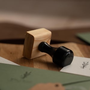Custom Logo Stamp – High Quality, Personalised Rubber Stamp for Small Businesses, Branding, Packaging, and Gifts