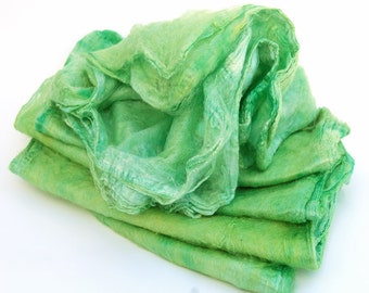 Mawatas Silk Hankies Green Chartreuse  - 12 grams