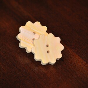 1 inch Wavy circle Buttons - Hand Made Swirled 2 hole buttons - One of a Kind - Yellow, White, and Orange Hues