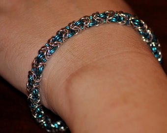 Handmade Chainmail bracelet,  Turquoise and silver jump ring bracelet, Unique Bracelet,  Longer Bracelet