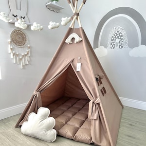 Handmade Kids Teepee Tent with Soft Padded Mat, Tipi Tent Neutral Playhouse for Boys and Girls, Nursery Decor, Play Tent with Cloud Garland